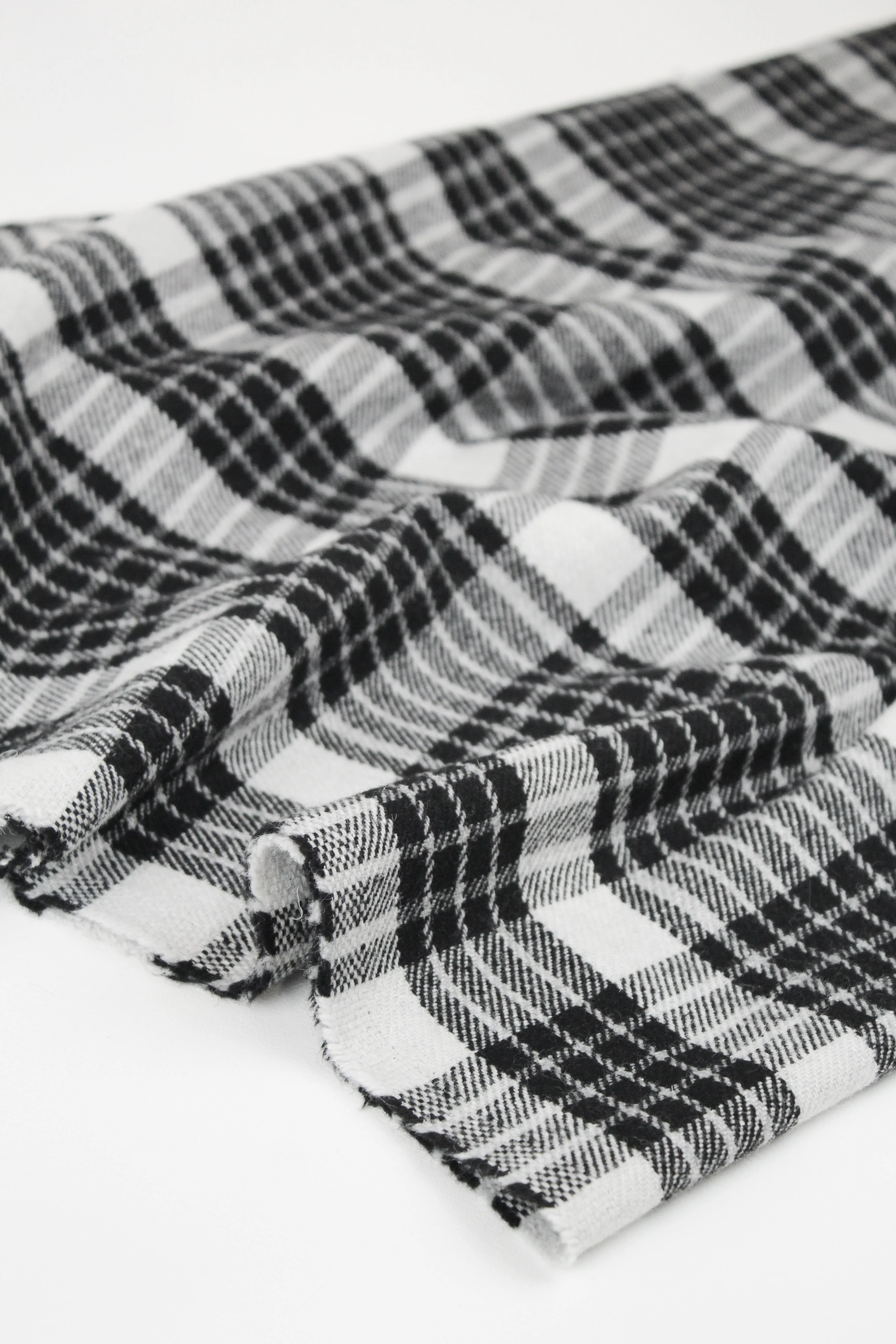 Aosta  - Plaid Wool Coating | Monochrome