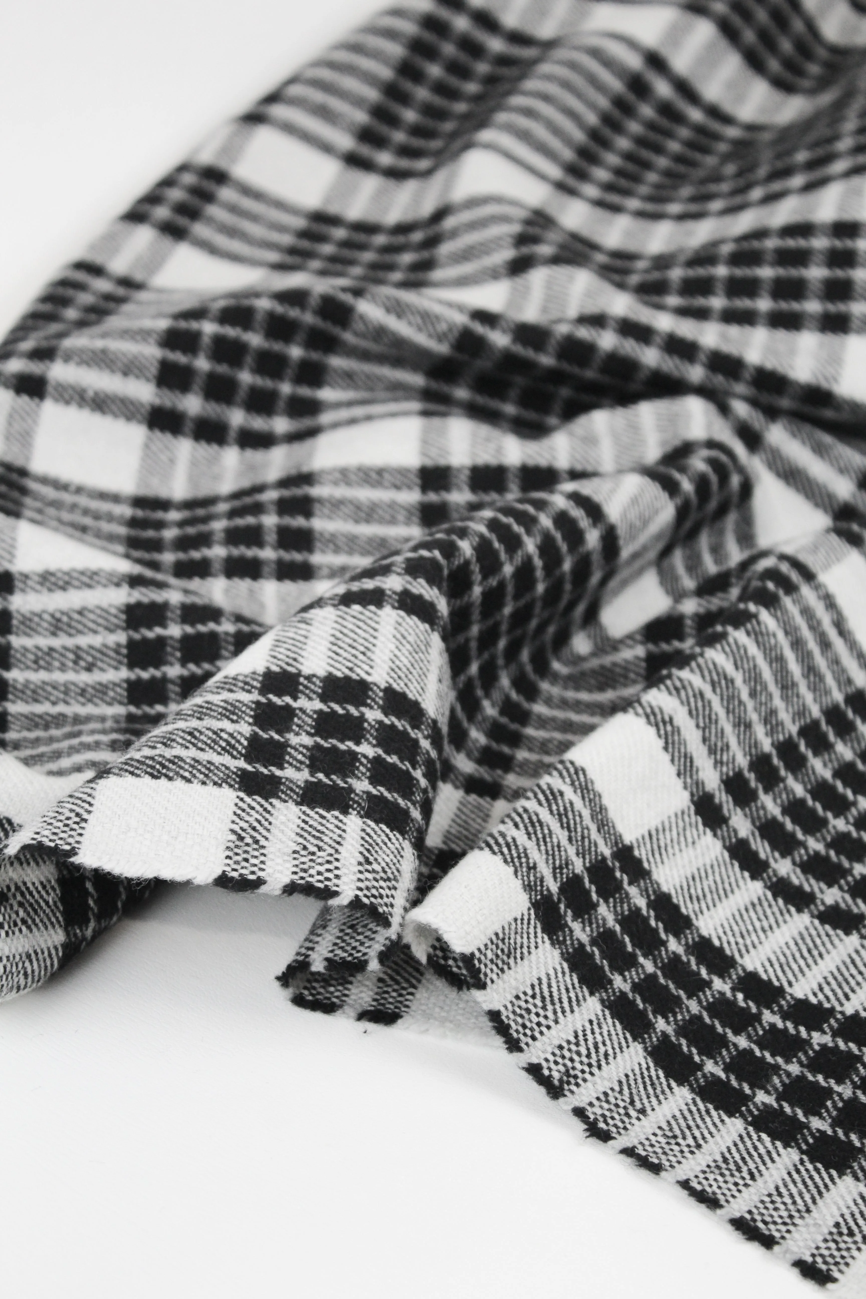 Aosta  - Plaid Wool Coating | Monochrome