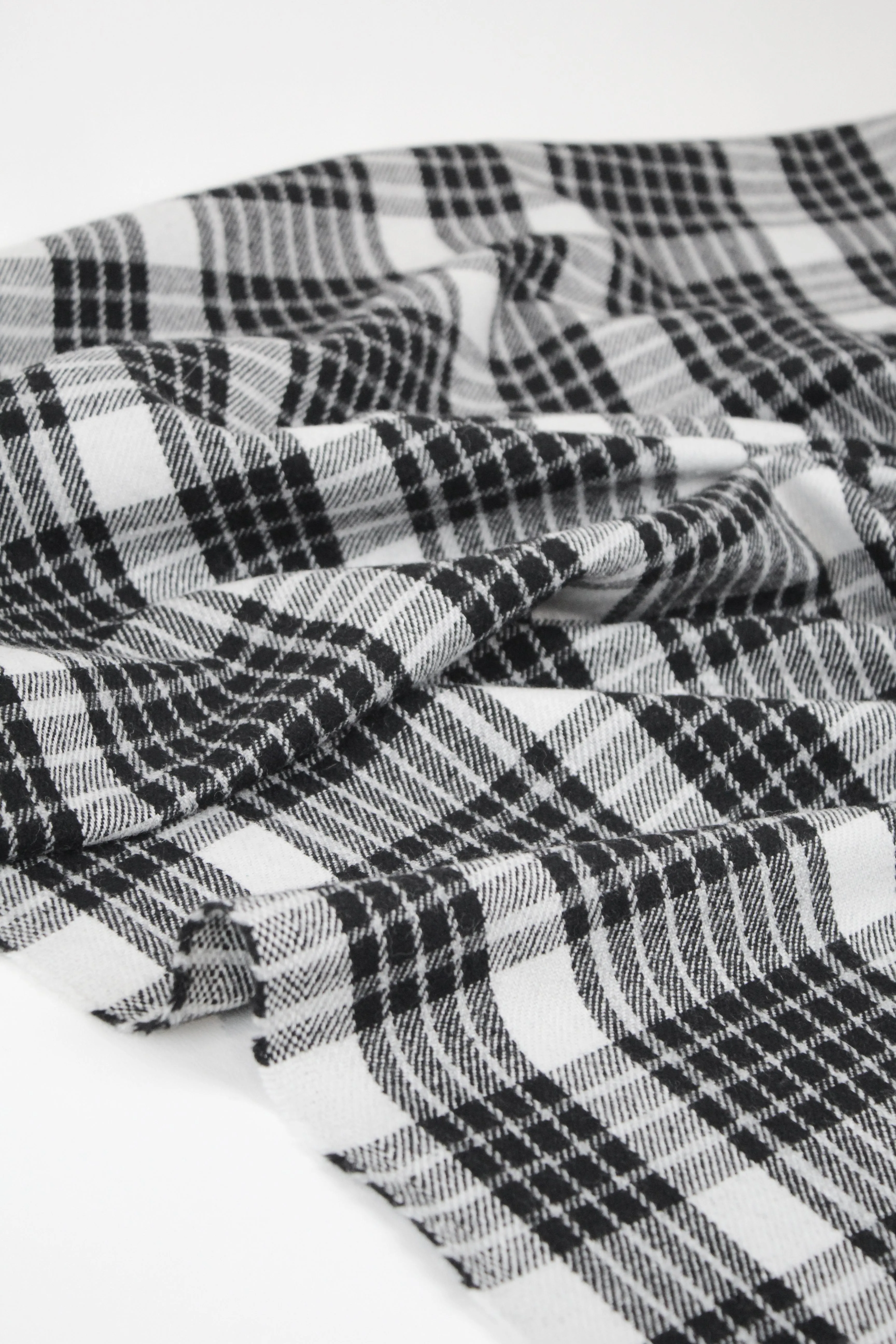 Aosta  - Plaid Wool Coating | Monochrome