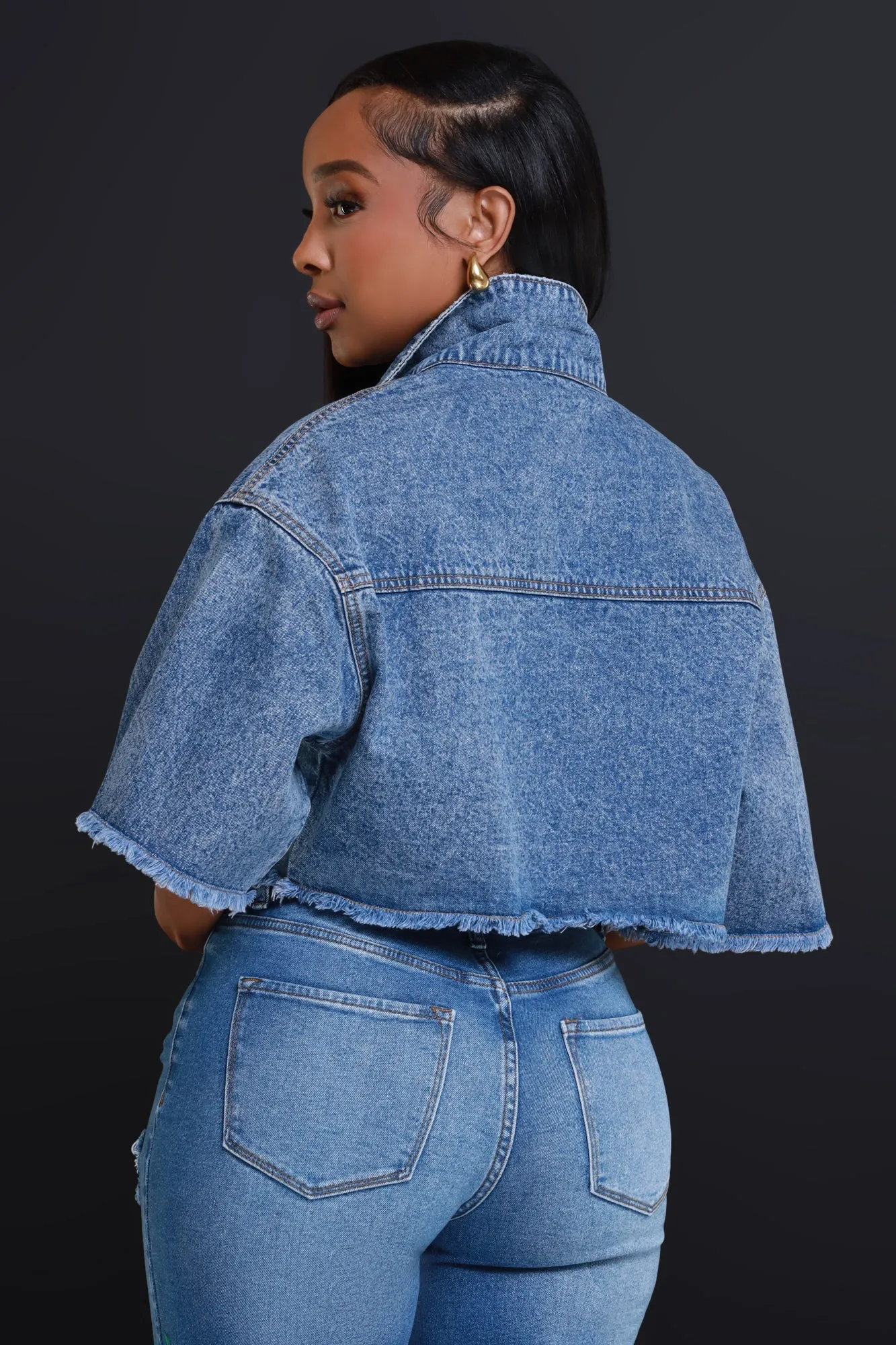 Click Short Sleeve Cropped Denim Jacket  - Medium Wash