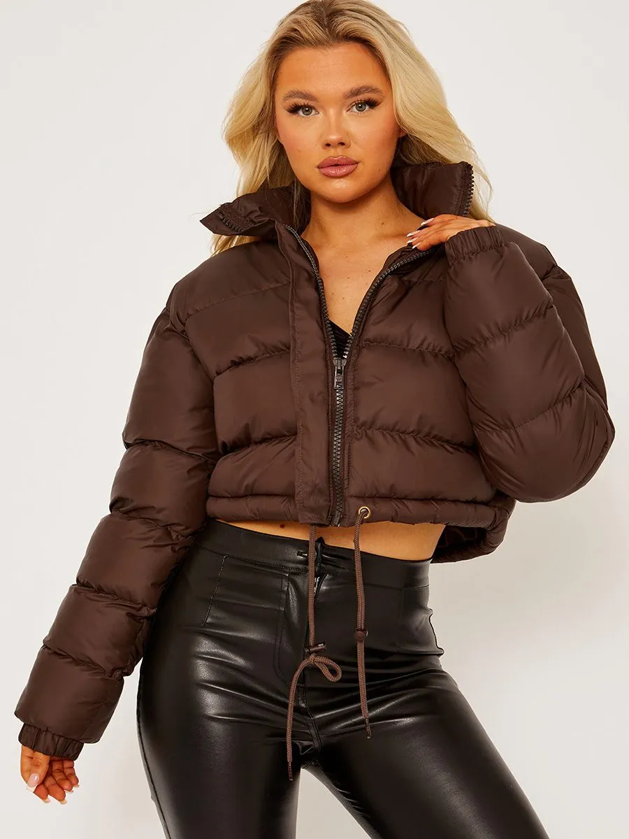 Dora Cropped Puffer Jacket In Dark Chocolate