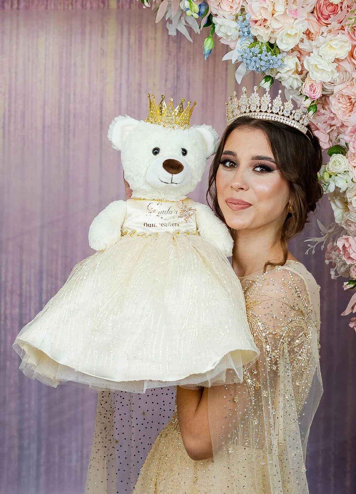 Gold last teddy bear for quinceanera