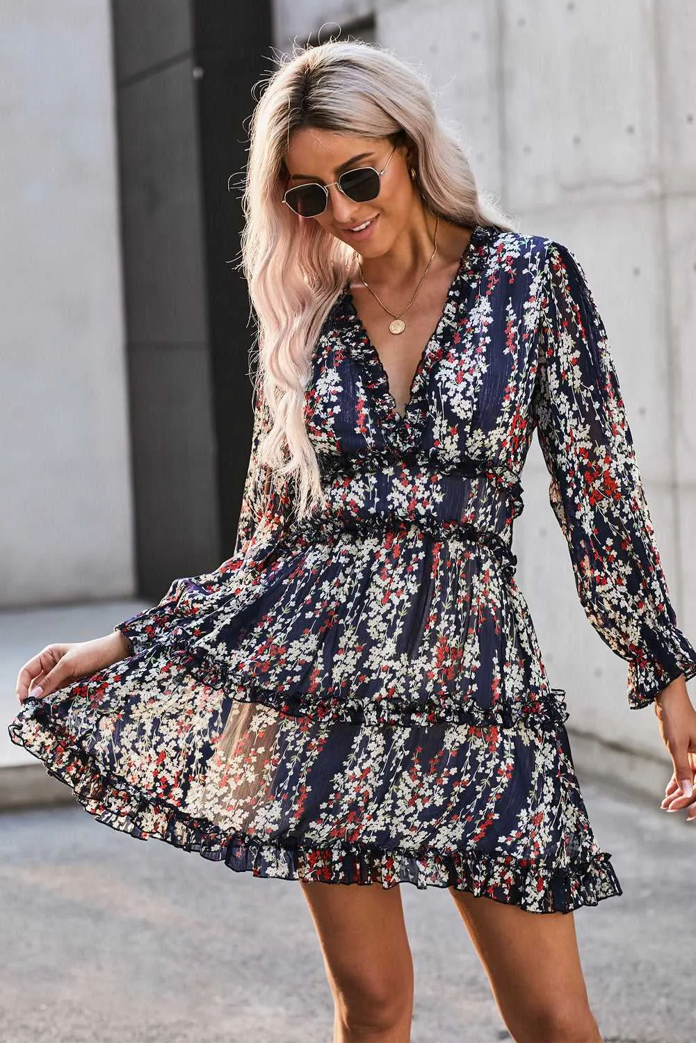 KittenAlarm - Women's Summer Fashion Mini Dress Flared Sleeve V Neck Short Backless Dress Floral Print Ruffled Hem Swing Dress