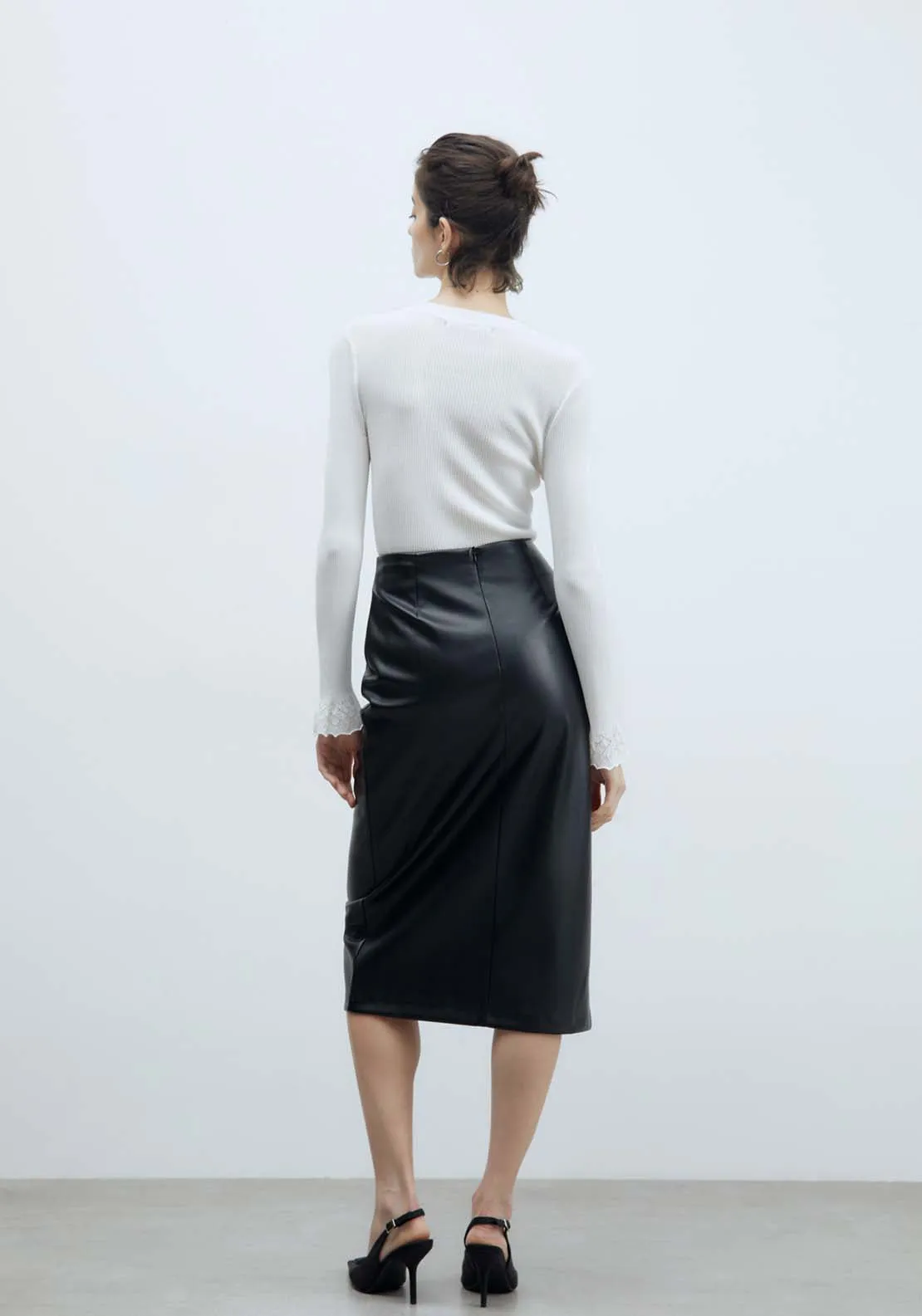 Midi Skirt - Black