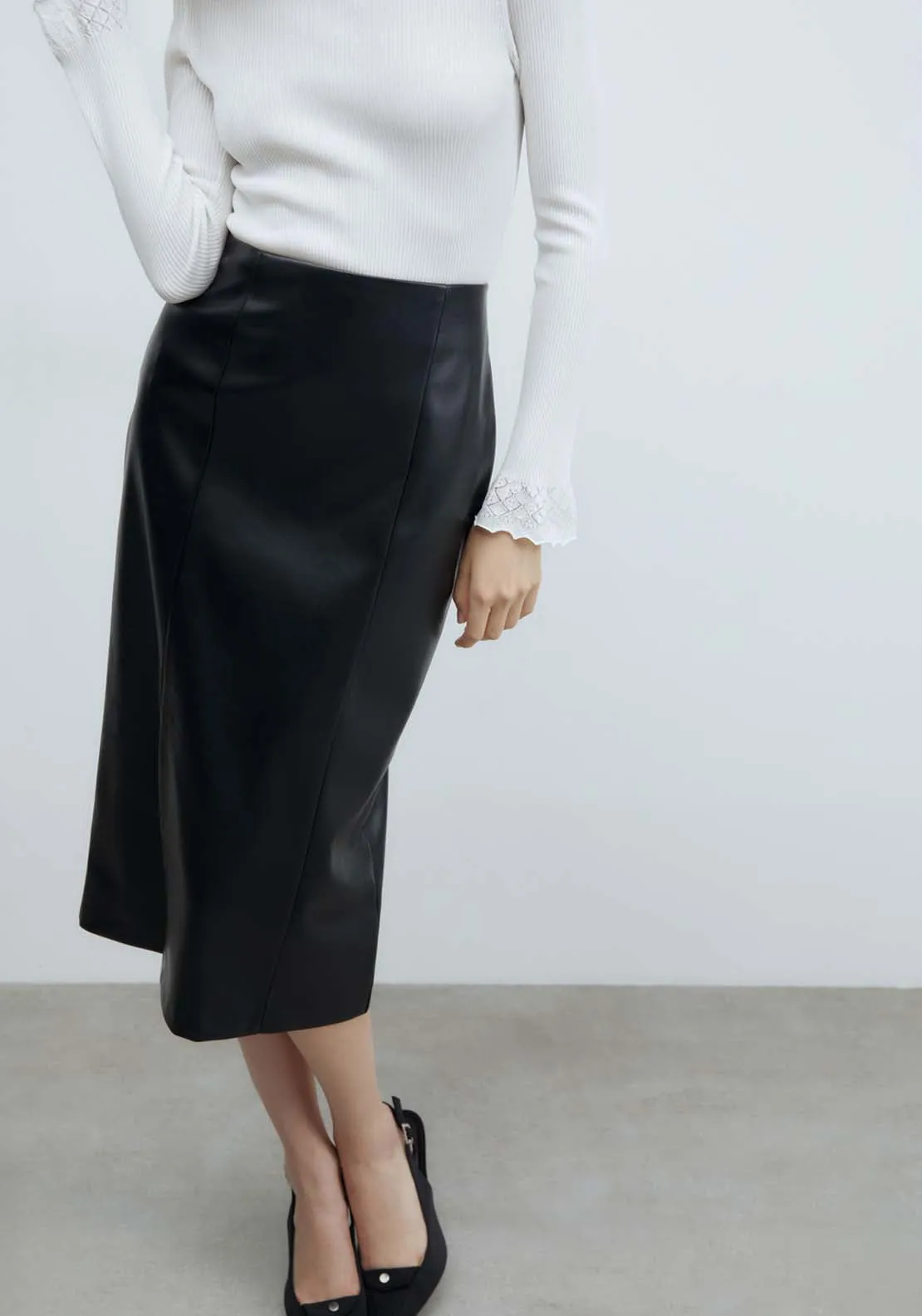 Midi Skirt - Black