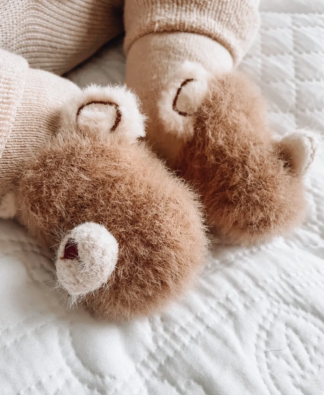 Sleepy Teddy Baby Socks- Beige